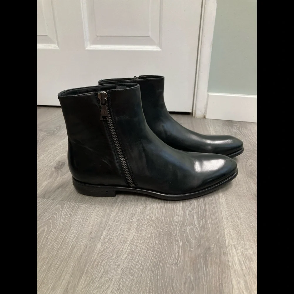 John Varvatos collection lewis slant zip Boot. Size 11 - Picture 6 of 11